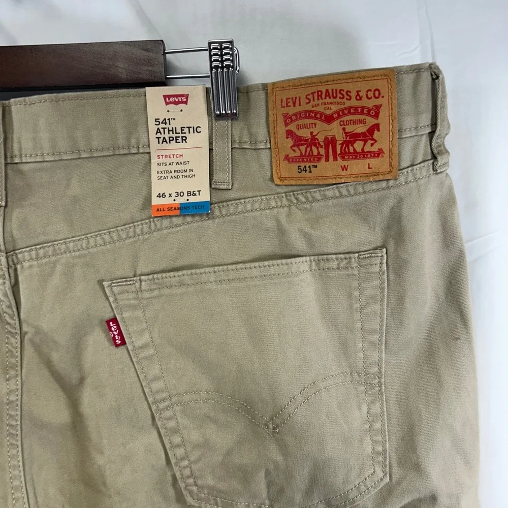 Levi's 541 Athletic Taper Pants Mens 46x30 Khaki Tan All Seasons Tech